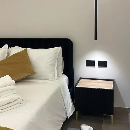 Séjour chez l'habitant Coco Noir Luxury Trecastagni