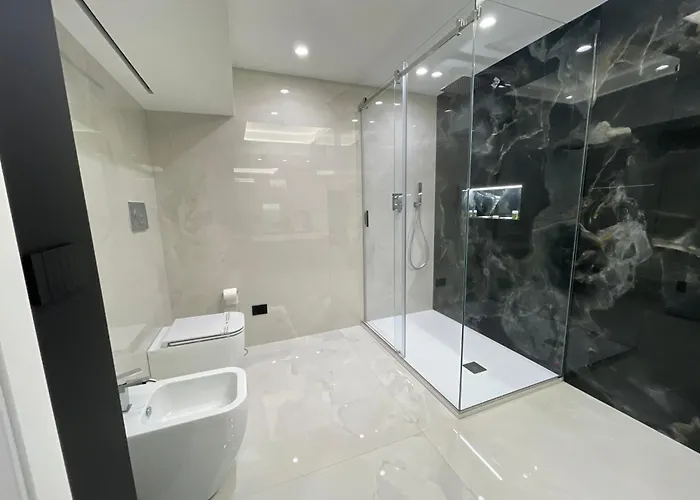 Coco Noir Luxury Trecastagni