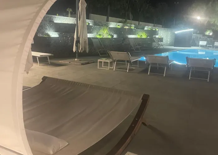 Coco Noir Luxury Δωμάτια σε οικογενειακή κατοικία