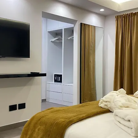 Coco Noir Luxury * Трекастаньи