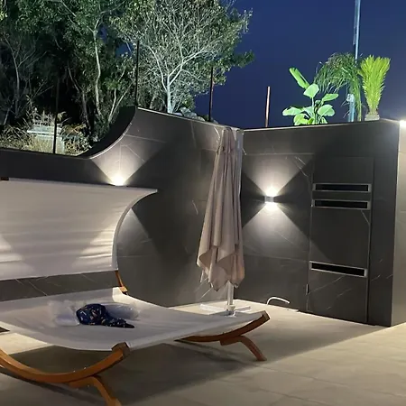 Coco Noir Luxury